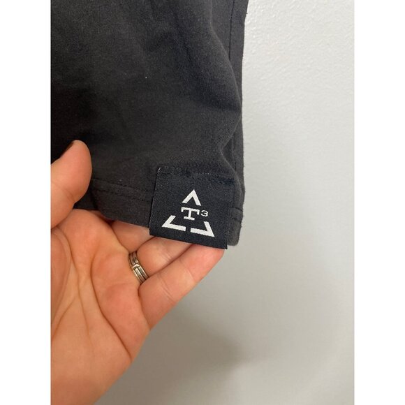 Trilogy Design Don't Be Like The Rest Of Them Graphic Tee - Picture 2 of 5